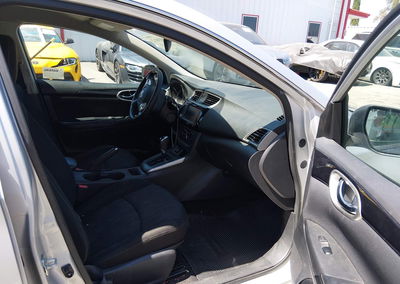 2019 Nissan Sentra Sv, daño Unknown, Iaai lote 45603812, foto 5 de 6