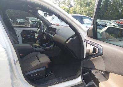2026 Bmw X3 30 Xdrive, daño Lateral izquierdo, Iaai lote 45631255, foto 5 de 6