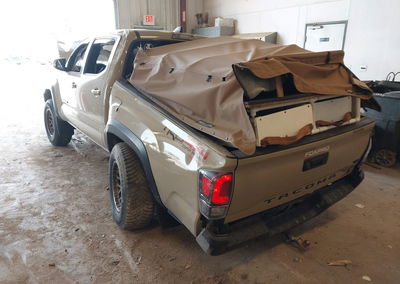2020 Toyota Tacoma Trd Off-road, Rollover damage, Iaai lot 45627294, photo 6 of 6