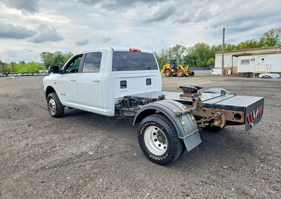2021 Ram 3500 Big Horn, пошкодження: Незначні вм’ятини/подряпини, Copart лот 68537706, фото 2 з 6