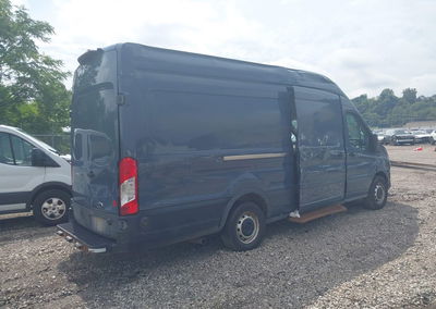2021 Ford Transit-250 Cargo Van, daño Lateral derecho, Iaai lote 45971393, foto 4 de 6