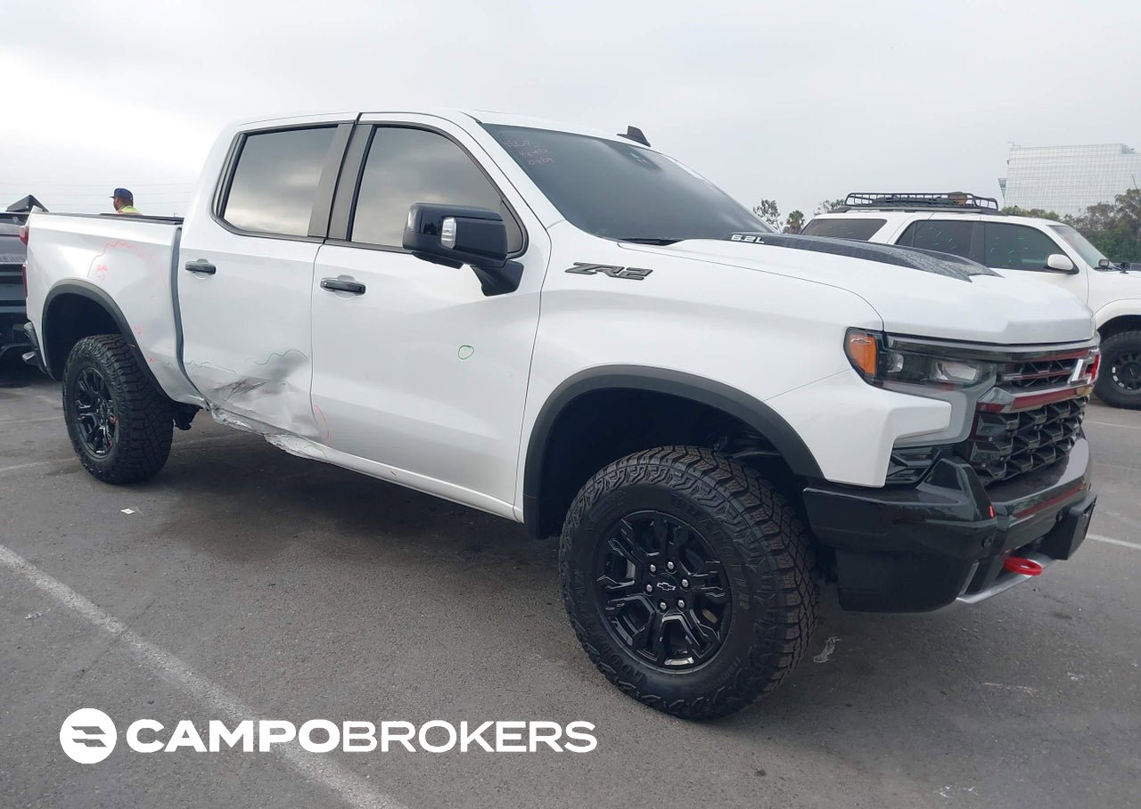 2026 Chevrolet Silverado 1500 4wd  Short Bed Zr2, daño Lateral derecho, Iaai lote 45719938