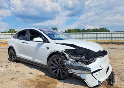 2022 Tesla Model X, daño Frontal, Copart lote 66757016, foto 4 de 6