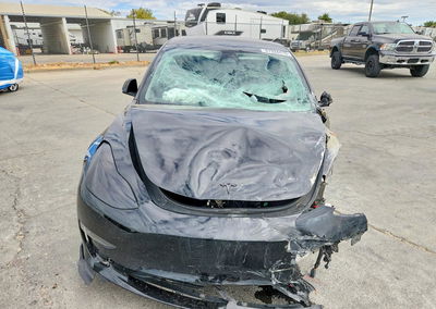 2022 Tesla Model 3, daño Frontal, Copart lote 67534476, foto 5 de 6