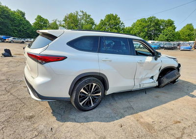 2021 Toyota Highlander Xse, пошкодження: Бік, Copart лот 64929956, фото 3 з 6
