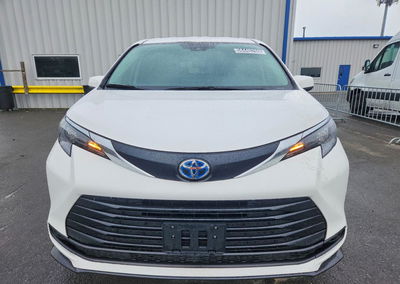 2025 Toyota Sienna Le, daño Abolladuras/rayones menores, Copart lote 58440266, foto 5 de 6