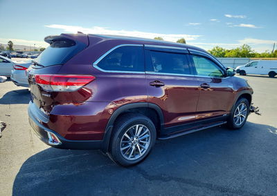 2019 Toyota Highlander Hybrid Xle, пошкодження: Передня частина, Copart лот 66231156, фото 3 з 6