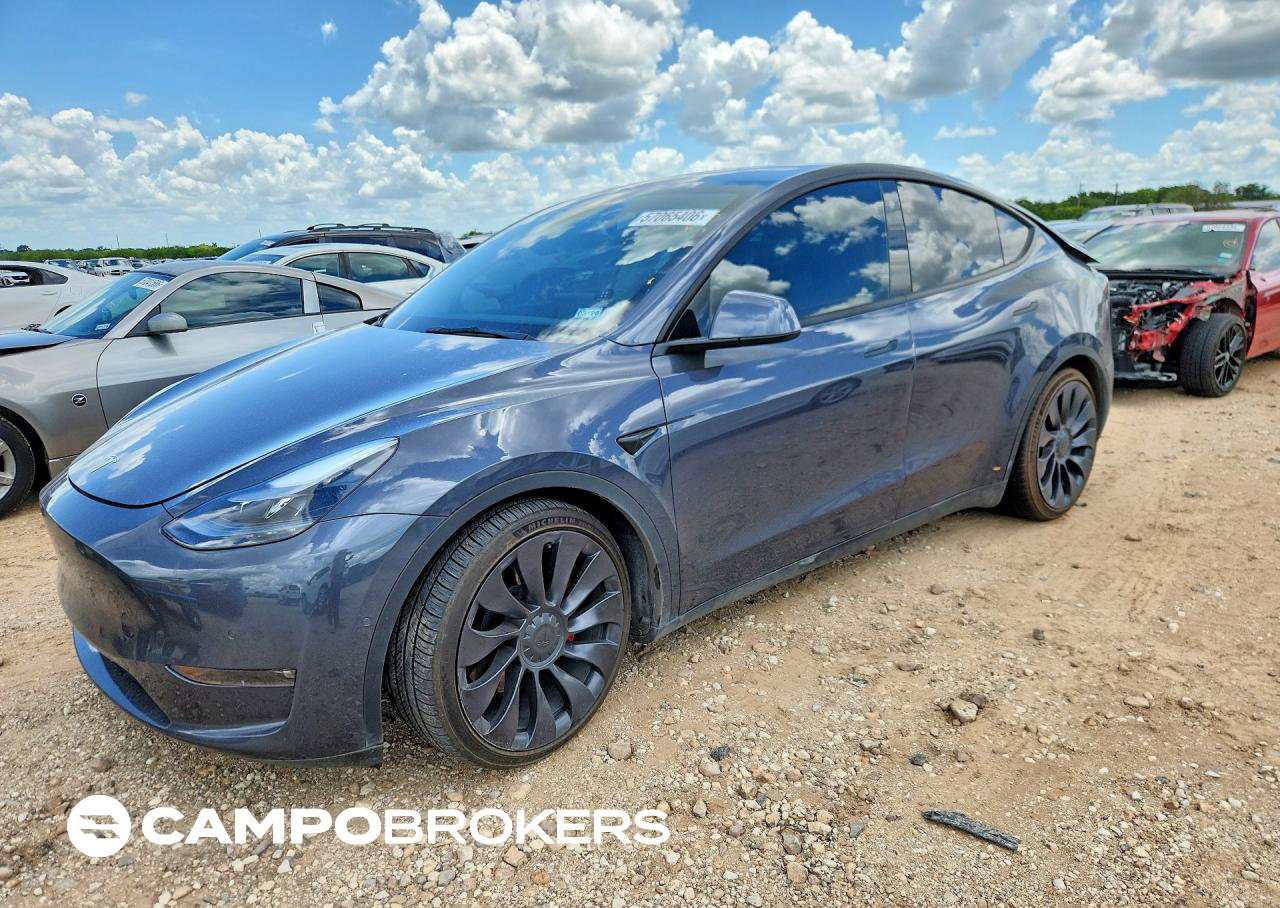 2022 Tesla Model Y, Rear End damage, Copart lot 57065406