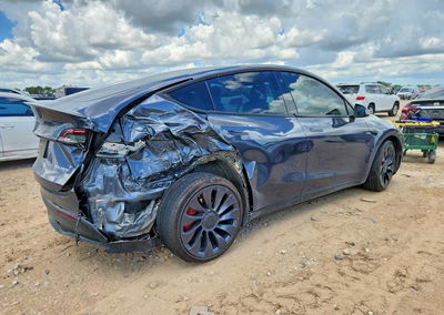 2022 Tesla Model Y, Rear End damage, Copart lot 57065406, photo 3 of 6