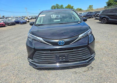 2024 Toyota Sienna Xle, daño Trasero, Copart lote 68052816, foto 5 de 6