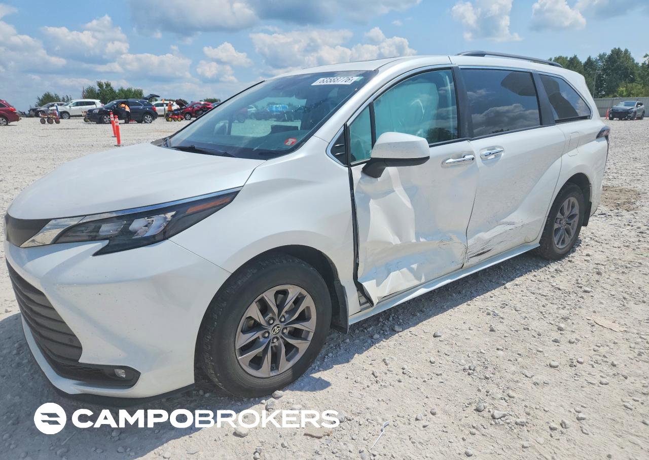 2025 Toyota Sienna Xle 7-passenger, daño Lateral, Copart lote 63588776