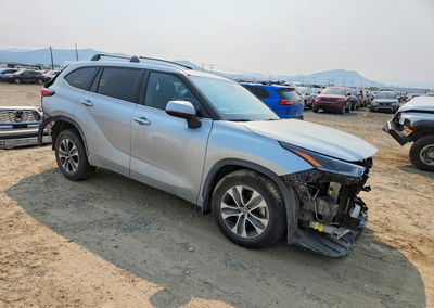 2021 Toyota Highlander Xle, пошкодження: Передня частина, Copart лот 64669716, фото 4 з 6