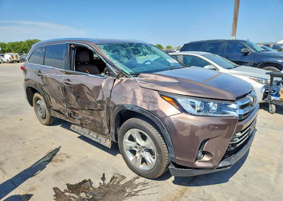2019 Toyota Highlander Limited, uszkodzenie: Bok, Copart lot 63552296, zdjęcie 4 z 6