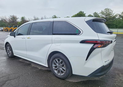 2025 Toyota Sienna Le, daño Abolladuras/rayones menores, Copart lote 58440266, foto 2 de 6