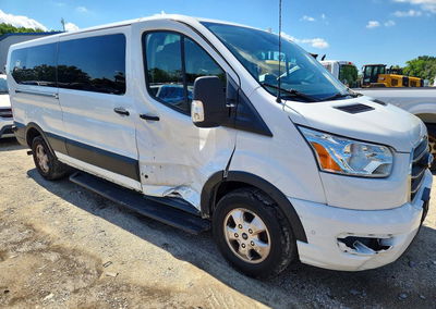 2020 Ford Transit T-350, daño Lateral, Copart lote 58601726, foto 4 de 6