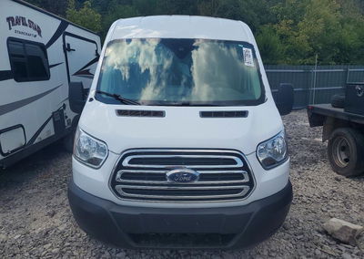 2019 Ford Transit T-350, daño Inundación, Copart lote 67770916, foto 5 de 6