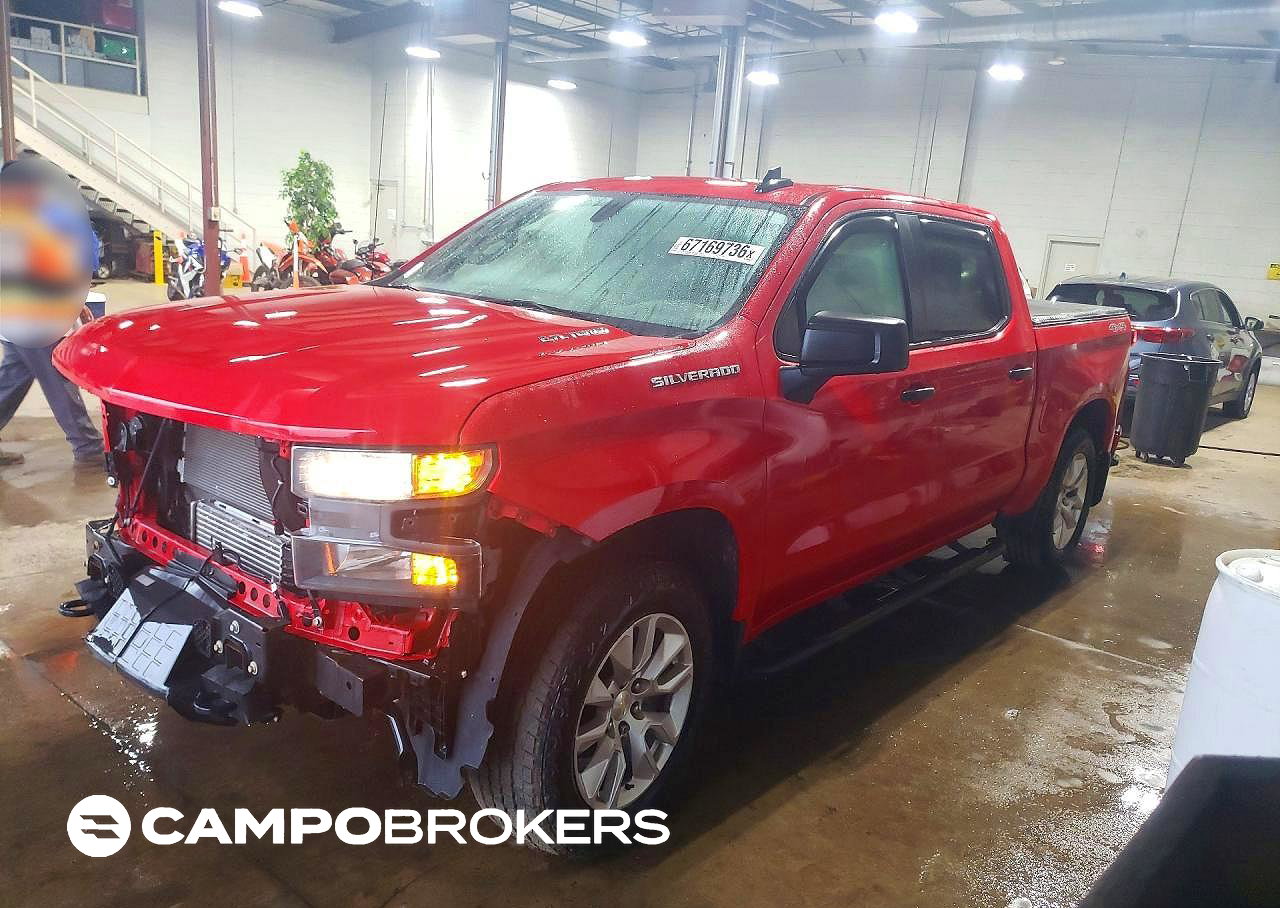 2020 Chevrolet Silverado K1500 Custom, daño Frontal, Copart lote 67169736