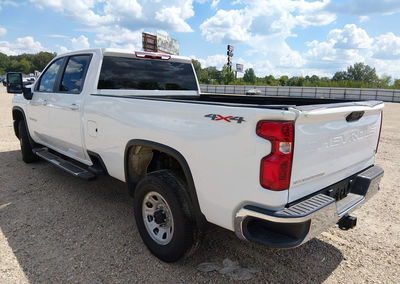 2025 Chevrolet Silverado 3500hd 4wd  Long Bed Lt, Rear damage, Iaai lot 46080270, photo 3 of 6