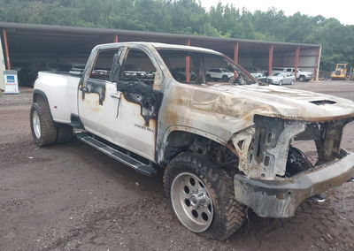 2020 Chevrolet Silverado 3500hd 4wd  Long Bed High Country, пошкодження: Engine Burn, Iaai лот 45658721, фото 2 з 6