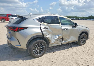 2024 Lexus Nx 350 Premium, uszkodzenie: Bok, Copart lot 62039756, zdjęcie 3 z 15