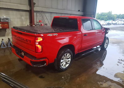 2020 Chevrolet Silverado K1500 Custom, daño Frontal, Copart lote 67169736, foto 3 de 6