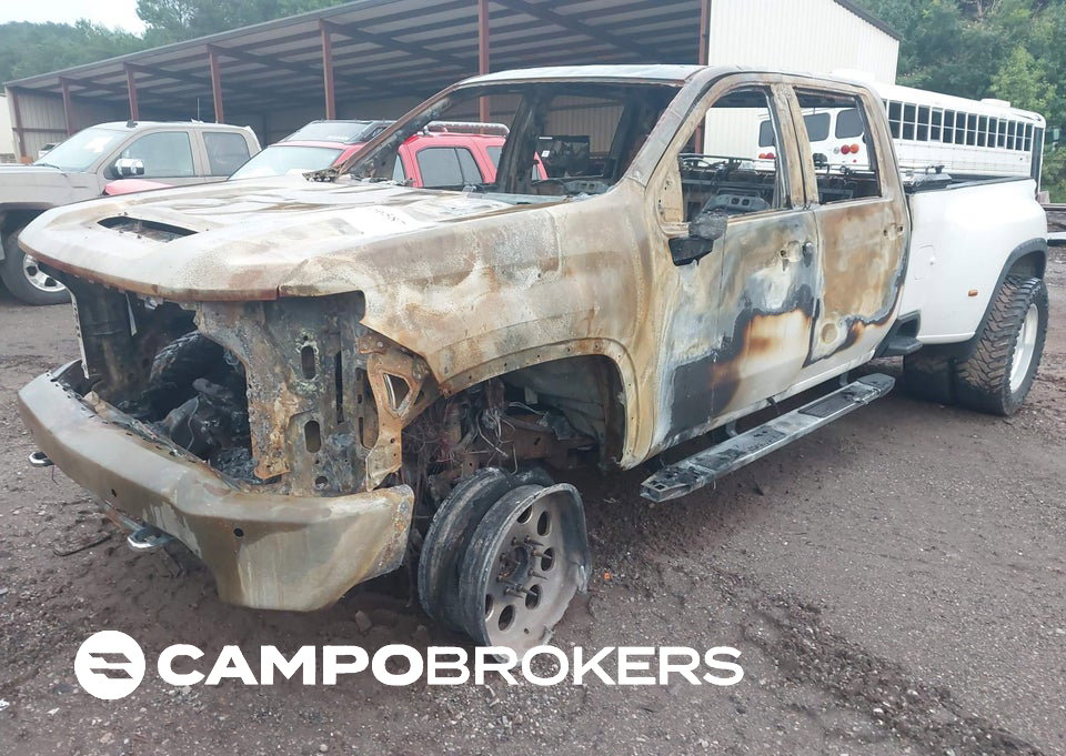 2020 Chevrolet Silverado 3500hd 4wd  Long Bed High Country, пошкодження: Engine Burn, Iaai лот 45658721