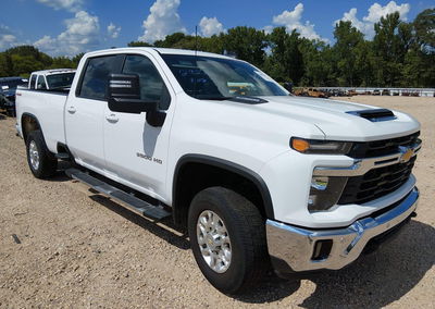 2025 Chevrolet Silverado 3500hd 4wd  Long Bed Lt, Rear damage, Iaai lot 46080270