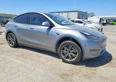 2025 Tesla Model Y, uszkodzenie: Tył, Copart lot 62813216, zdjęcie 4 z 16