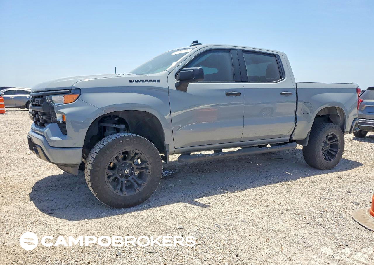 2024 Chevrolet Silverado C1500 Custom, daño Lateral, Copart lote 61408166