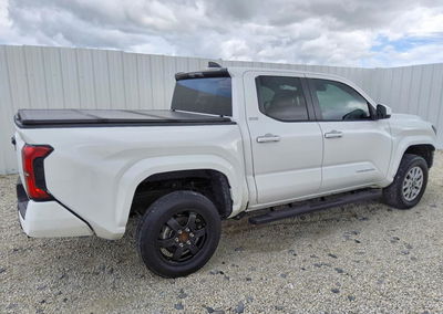 2024 Toyota Tacoma Sr5, daño Abolladuras/rayones menores, Copart lote 66443596, foto 3 de 15