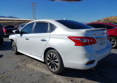 2019 Nissan Sentra Sr, daño Frontal, Iaai lote 44758779, foto 3 de 6