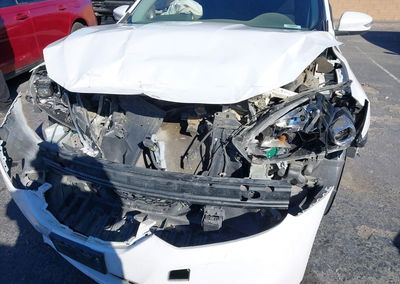 2019 Nissan Sentra Sr, daño Frontal, Iaai lote 44758779, foto 6 de 6