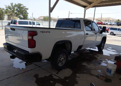 2021 Chevrolet Silverado 2500hd 4wd  Long Bed Wt, daño Normal Wear & Tear, Iaai lote 45589876, foto 4 de 6