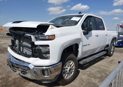 2025 Chevrolet Silverado 2500hd 4wd  Standard Bed Lt, daño Generalizado, Iaai lote 44698136, foto 2 de 6