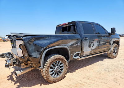 2026 Chevrolet Silverado K2500 High Country, пошкодження: Задня частина, Copart лот 65055086, фото 3 з 6