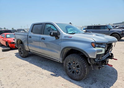2023 Chevrolet Silverado K1500 Zr2, daño Frontal, Copart lote 61932976, foto 4 de 6