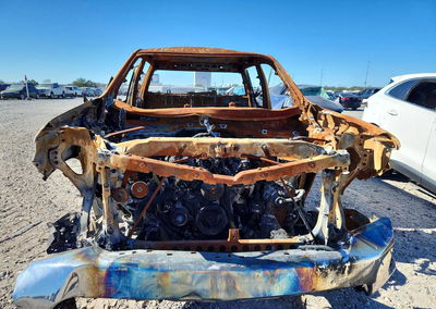 2019 Chevrolet Silverado C1500 Lt, Burn damage, Copart lot 76018365, photo 5 of 6