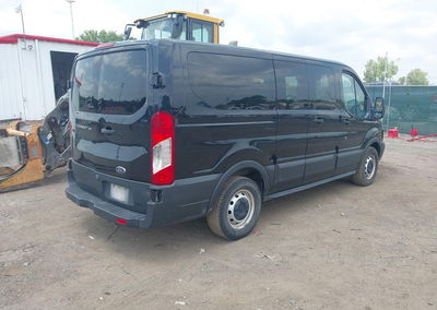 2019 Ford Transit-150 Xl, daño Trasero, Iaai lote 45658157, foto 4 de 6