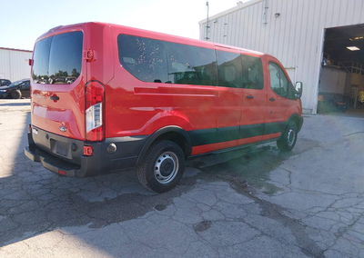 2019 Ford Transit-350 Xl, Normal Wear & Tear damage, Iaai lot 45766386, photo 4 of 6