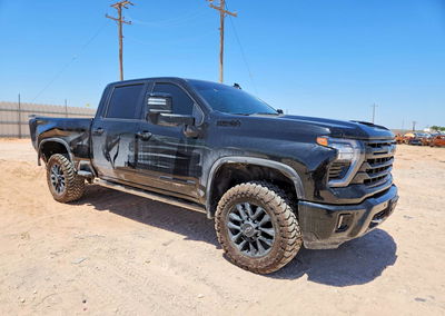 2026 Chevrolet Silverado K2500 High Country, пошкодження: Задня частина, Copart лот 65055086, фото 4 з 6