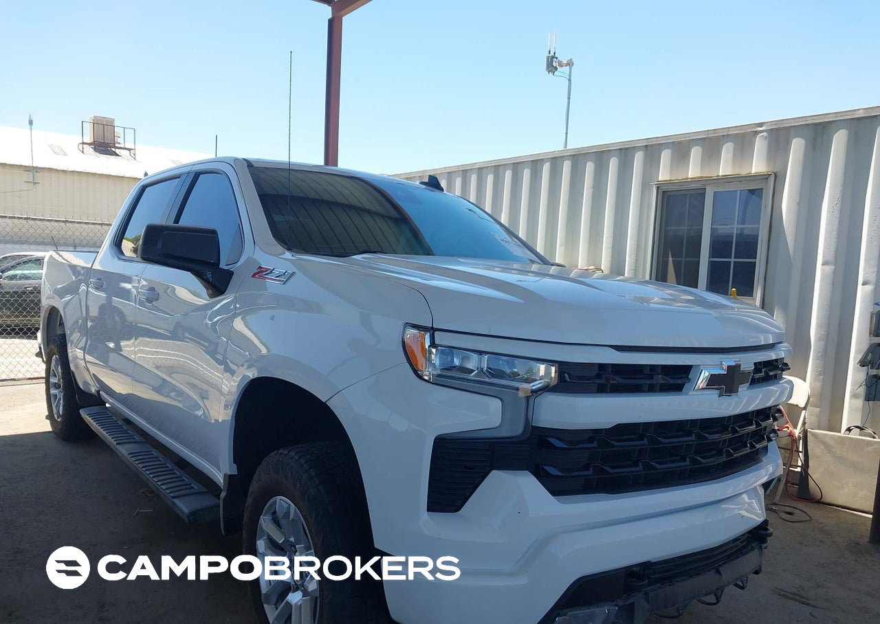 2022 Chevrolet Silverado 1500 4wd  Short Bed Rst, Left Side damage, Iaai lot 45672103