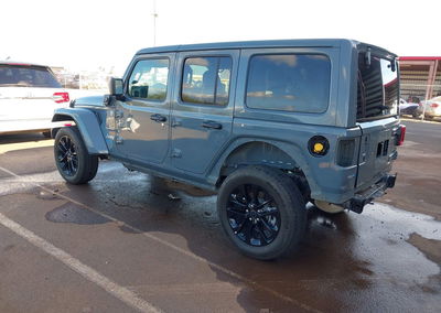 2024 Jeep Wrangler 4xe Sahara 4xe, uszkodzenie: Tył, Iaai lot 44685289, zdjęcie 3 z 17