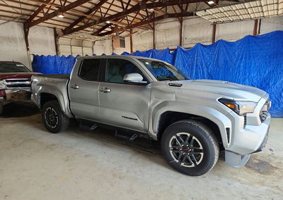 2025 Toyota Tacoma Trd Sport Hv, daño Lateral, Copart lote 64009336, foto 4 de 12