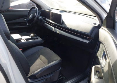 2023 Nissan Ariya Engage, daño Trasero, Iaai lote 44720444, foto 5 de 6
