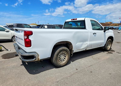 2023 Chevrolet Silverado C1500, daño Lateral, Copart lote 68972386, foto 3 de 6