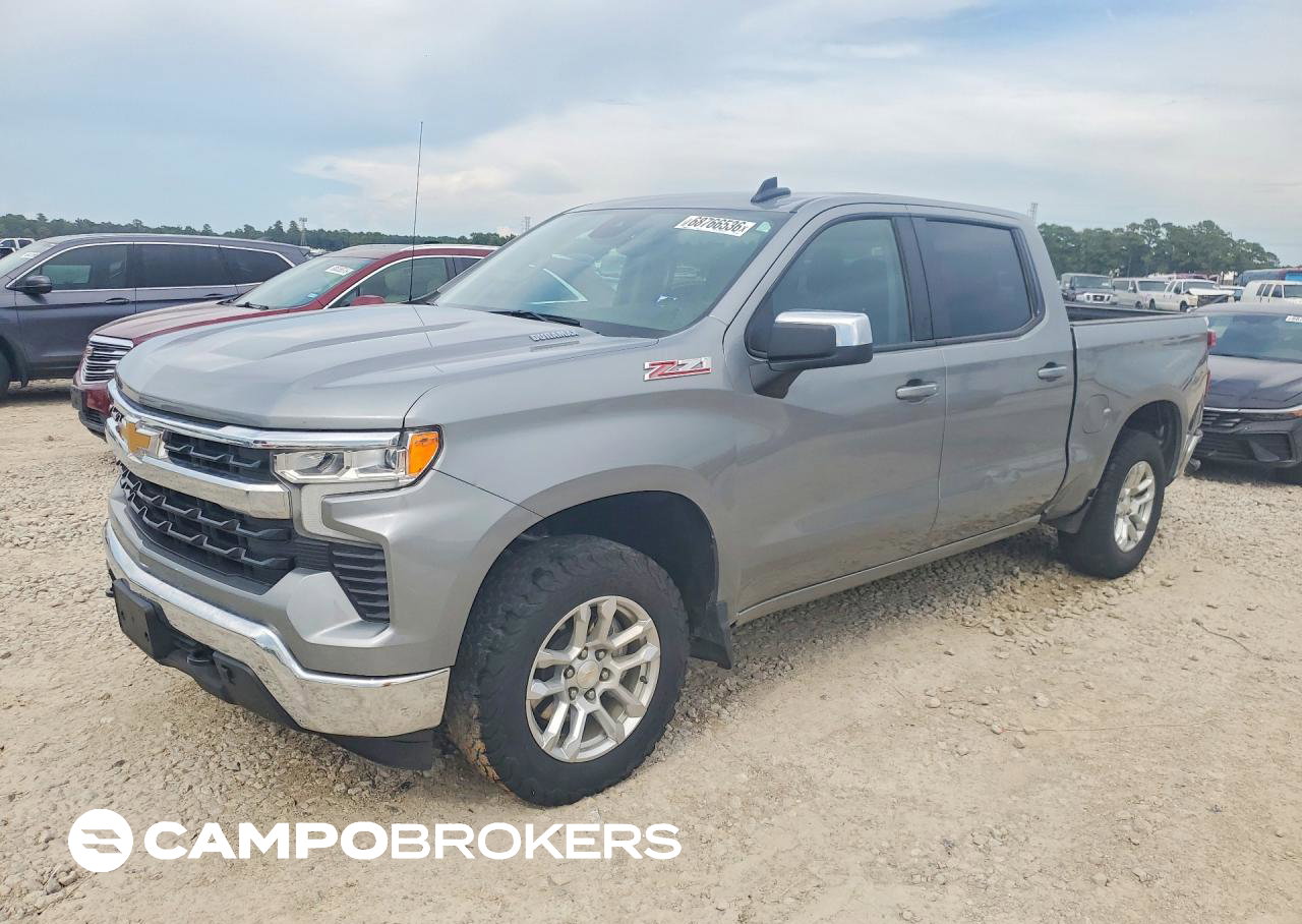2023 Chevrolet Silverado K1500 Lt, Water/Flood damage, Copart lot 68766536
