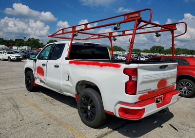 2020 Chevrolet Silverado K1500 Custom, daño Lateral, Copart lote 61482316, foto 2 de 6