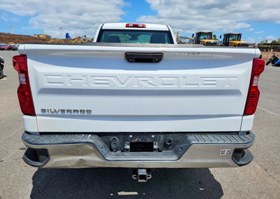 2023 Chevrolet Silverado C1500, daño Lateral, Copart lote 68972386, foto 6 de 6