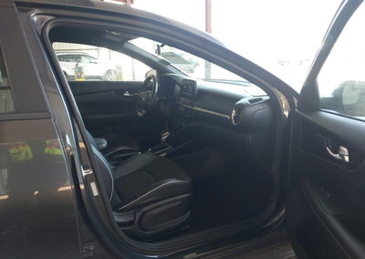 2020 Kia Forte Gt-line, Front & Rear damage, Iaai lot 45803958, photo 5 of 17