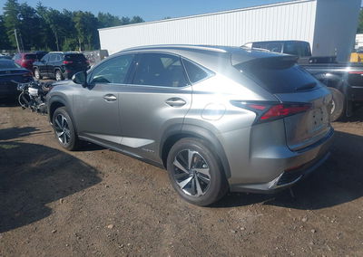 2021 Lexus Nx 300h, daño Bajos, Iaai lote 45936276, foto 3 de 18